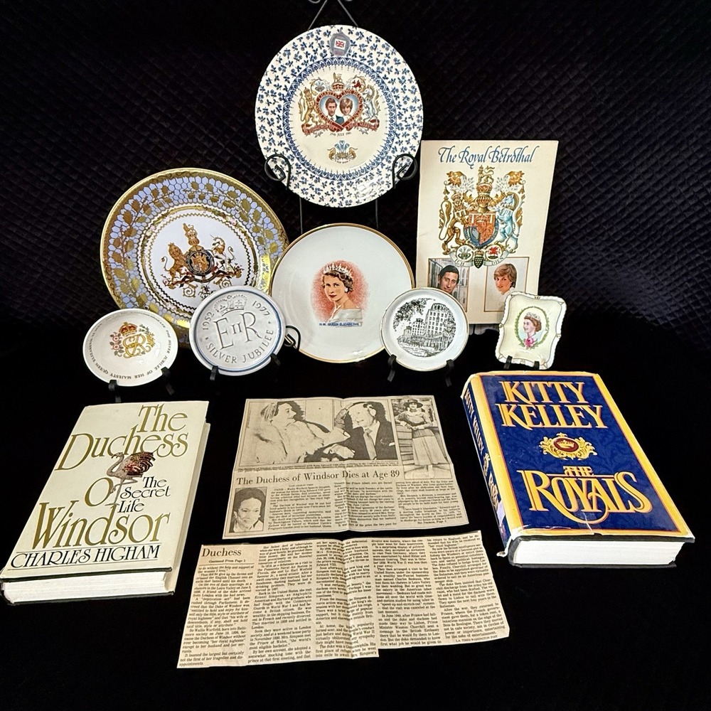 Royal Family Collectibles - 11 Items:Plates, Trinket Dishes,Books, C&D Betrothal - Picture 1 of 16